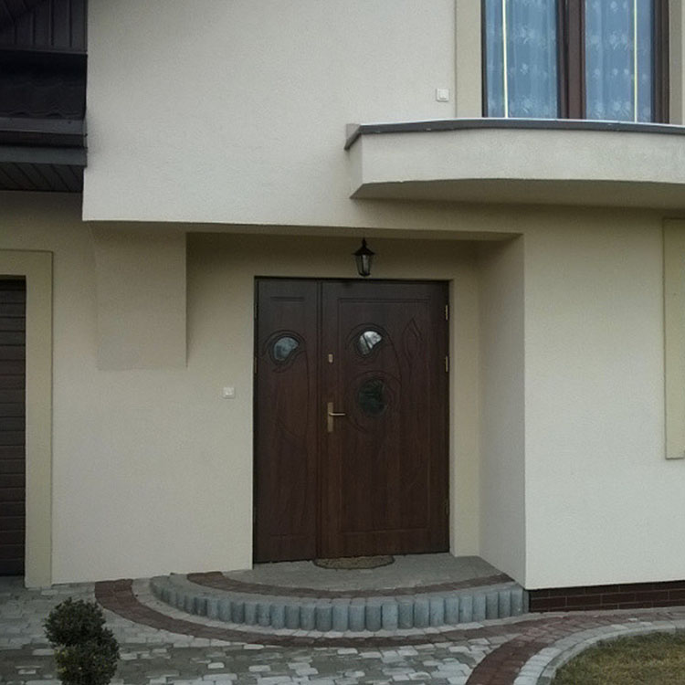 drzwi drewniane
